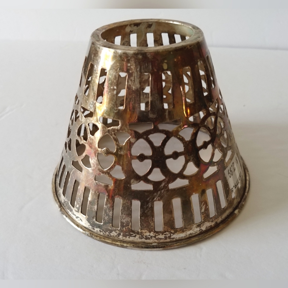 Decorative Metal Cone Cutout Pattern Lampshade